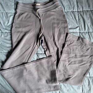 Aritzia Sunday Best Waffle Knit Top - Light Gray